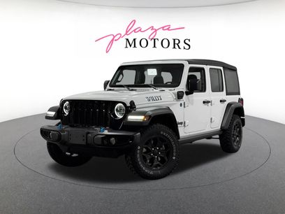 Used 2023 Jeep Wrangler Unlimited w/ Cold Weather Group