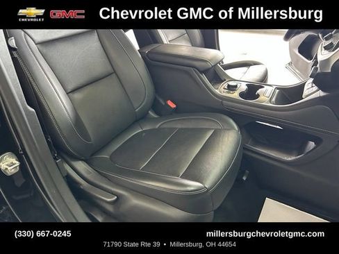Used 2023 GMC Acadia SLT AWD/4WD image 31