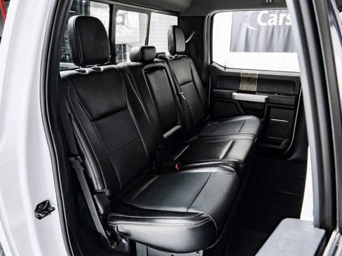 Used 2019 Ford F250 Lariat w/ Lariat Value Package image 27