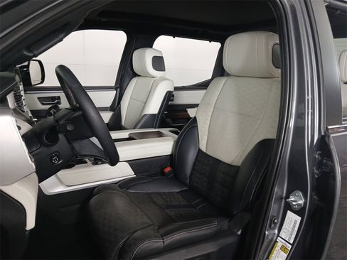 Used 2024 Toyota Tundra Capstone image 18