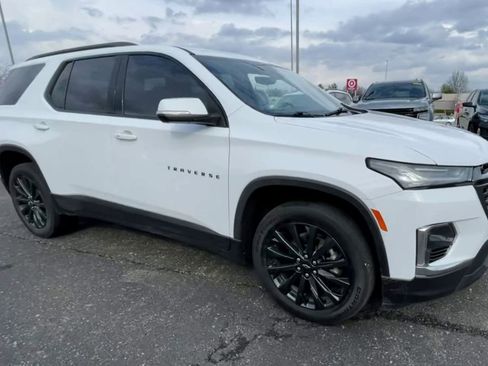 Used 2023 Chevrolet Traverse RS w/ LPO, Floor Liner Package image 7