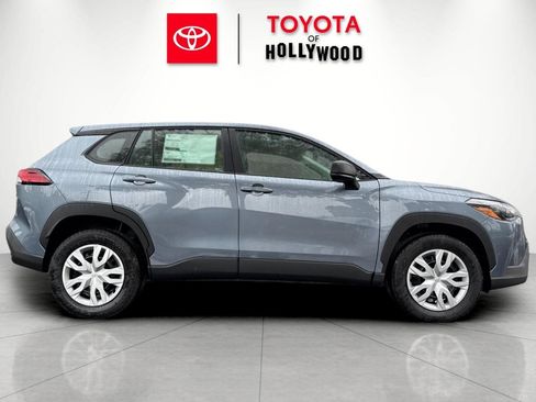 New 2026 Toyota Corolla Cross L image 3