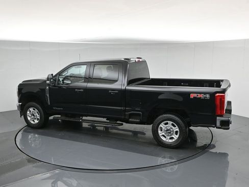 New 2026 Ford F250 XLT w/ FX4 Off-Road Package image 42