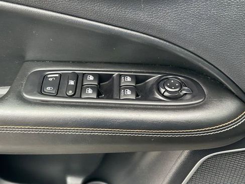 Used 2021 Jeep Compass Latitude image 24