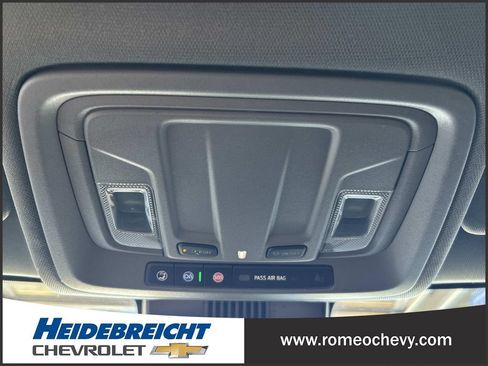 Used 2023 Chevrolet Silverado 1500 LT AWD/4WD image 25