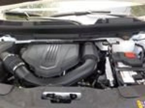 Used 2026 Chevrolet Traverse LT w/ Driver Confidence Package FWD image 13