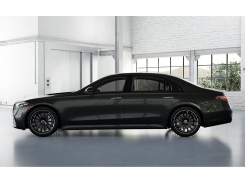 New 2025 Mercedes-Benz S 580 4MATIC Sedan image 34