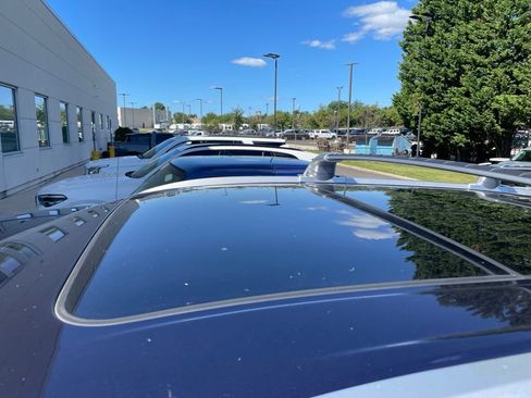 Certified 2023 INFINITI QX60 Sensory w/ Vision Package AWD/4WD image 4