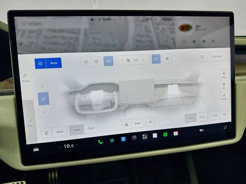 Used 2022 Tesla Model S AWD/4WD image 16