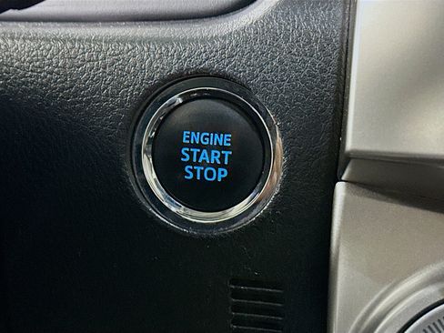 Used 2022 Toyota 4Runner Limited image 20