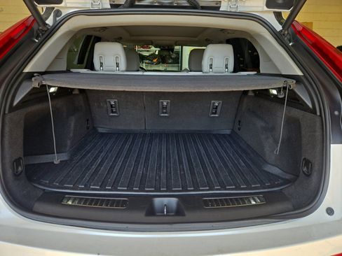 Used 2023 Cadillac XT4 Premium Luxury w/ Driver Assist Package FWD image 25