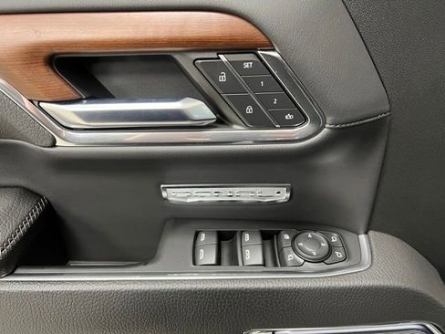 Used 2023 GMC Sierra 1500 Denali w/ Denali Reserve Package image 22