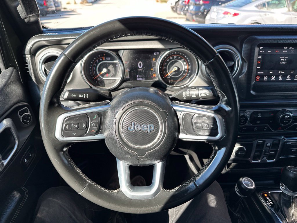 Used 2021 Jeep Wrangler Unlimited Sahara AWD/4WD image 32