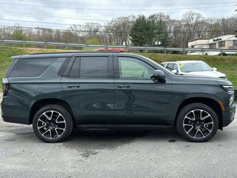 Used 2025 Chevrolet Tahoe RST w/ RST Capability Package AWD/4WD image 5