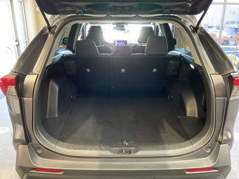 Used 2024 Toyota RAV4 XLE image 21