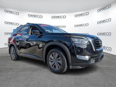 Certified 2024 Nissan Pathfinder SV w/ SV Premium Package