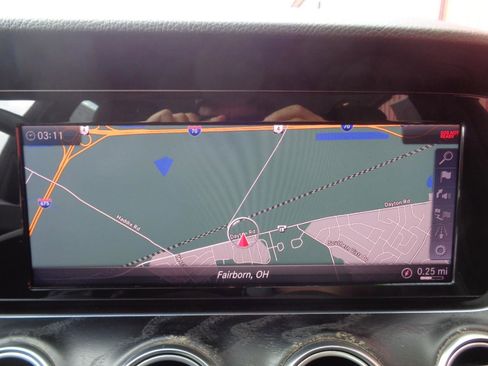 Used 2018 Mercedes-Benz E 400 4MATIC Sedan image 10