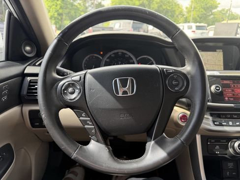 Used 2015 Honda Accord EX-L image 20