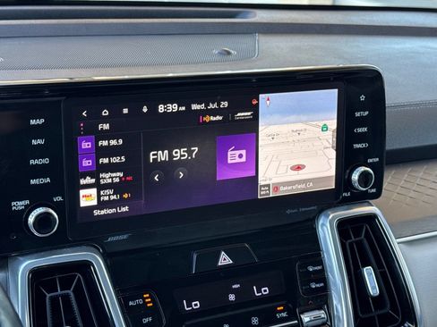Used 2023 Kia Sorento SX Prestige w/ Panoramic Sunroof Package AWD/4WD image 20