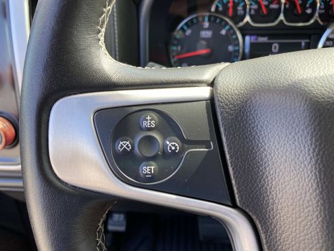 Used 2018 GMC Sierra 2500 SLE w/ HD SLE Preferred Plus Package image 17