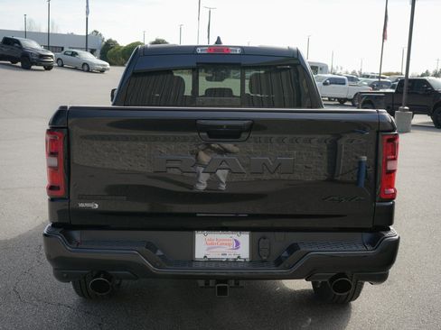 New 2026 RAM 1500 Big Horn AWD/4WD image 8