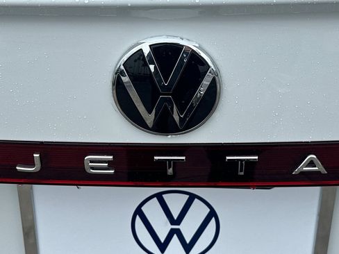 New 2026 Volkswagen Jetta Sport image 7