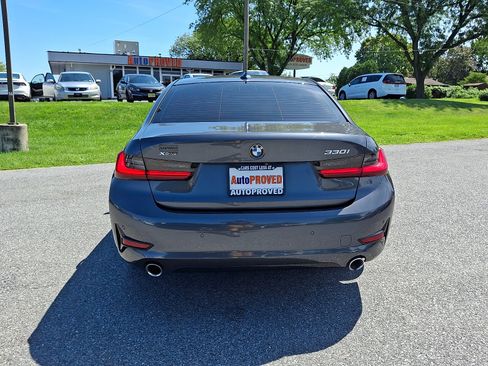 Used 2019 BMW 330i xDrive Sedan w/ Convenience Package AWD/4WD image 5