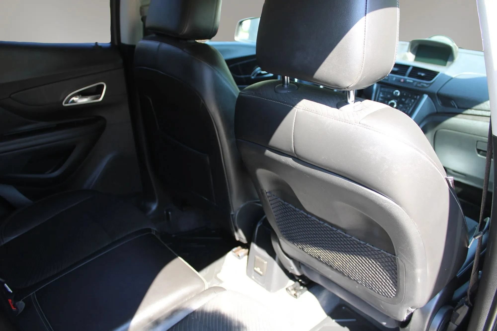Used 2013 Buick Encore Convenience AWD/4WD image 24