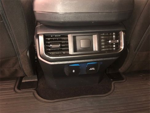 Used 2022 Ford F150 XLT w/ Equipment Group 302A High image 33