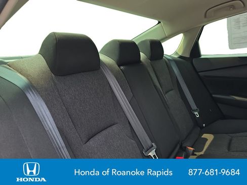 Used 2024 Honda Accord LX image 18