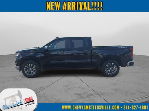 Used 2024 Chevrolet Silverado 1500 LT AWD/4WD image 8