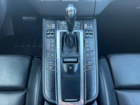 Used 2015 Porsche Macan S AWD/4WD image 17
