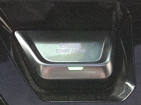 Used 2022 GMC Sierra 1500 AT4 w/ AT4 Premium Package image 13