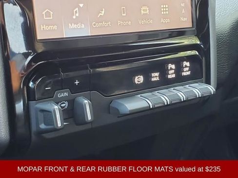 Used 2025 RAM 3500 Big Horn image 25