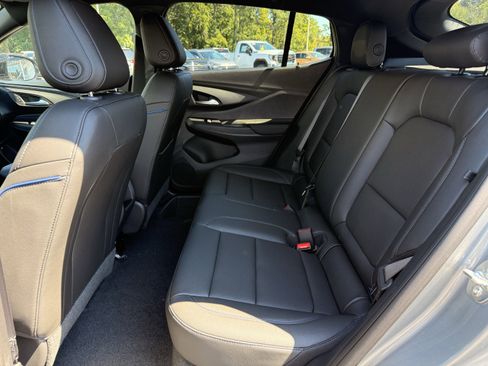 New 2025 Buick Envista Sport Touring w/ Convenience I Package image 18