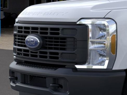New 2026 Ford F350 XL AWD/4WD image 17