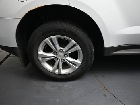 Used 2013 Chevrolet Equinox LT AWD/4WD image 15