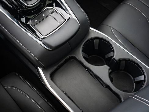 Certified 2025 Acura RDX SH-AWD image 22