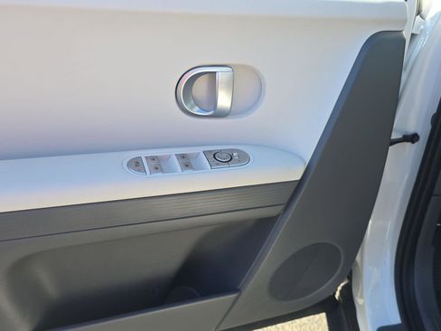 Used 2024 Hyundai Ioniq 5 SEL image 14