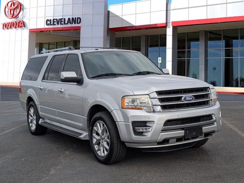 Used 2017 Ford Expedition EL Limited image 2