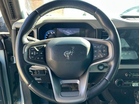 Used 2021 Ford Bronco Badlands image 27