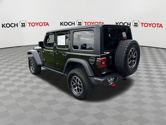 Used 2025 Jeep Wrangler Unlimited Rubicon AWD/4WD image 6