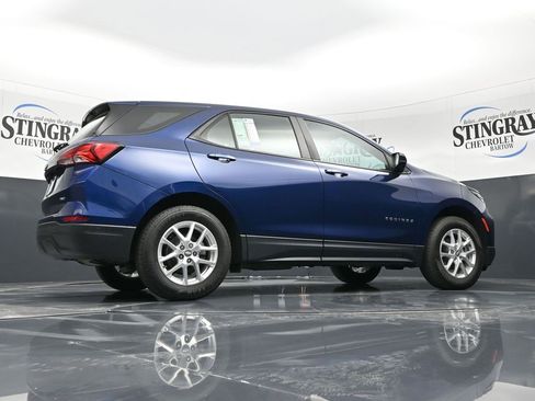 Certified 2022 Chevrolet Equinox LS image 23