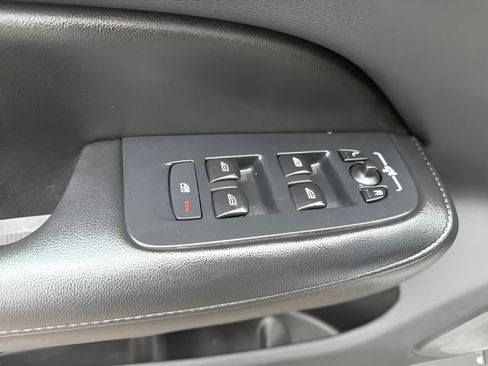 Used 2024 Volvo S60 B5 Core AWD/4WD image 11