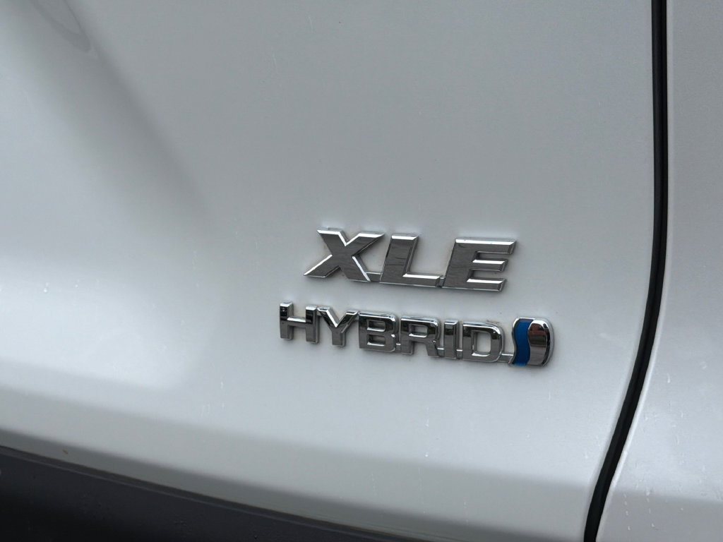 Used 2024 Toyota RAV4 XLE Premium w/ Weather Package AWD/4WD image 5