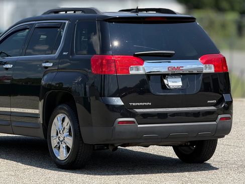 Used 2014 GMC Terrain SLT w/ Chrome Appearance Package AWD/4WD image 16