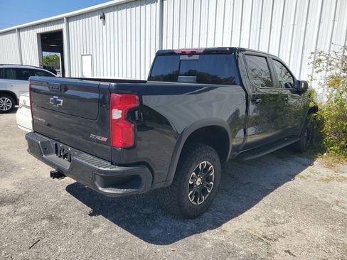 Used 2024 Chevrolet Silverado 1500 ZR2 w/ Technology Package image 4