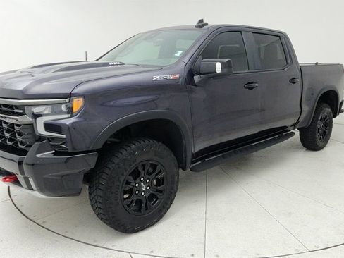 Used 2022 Chevrolet Silverado 1500 ZR2 w/ Technology Package AWD/4WD image 3