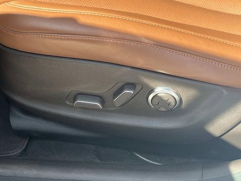 Used 2023 Genesis G80 2.5T image 9