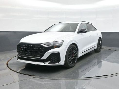 New 2026 Audi SQ8 Prestige image 3